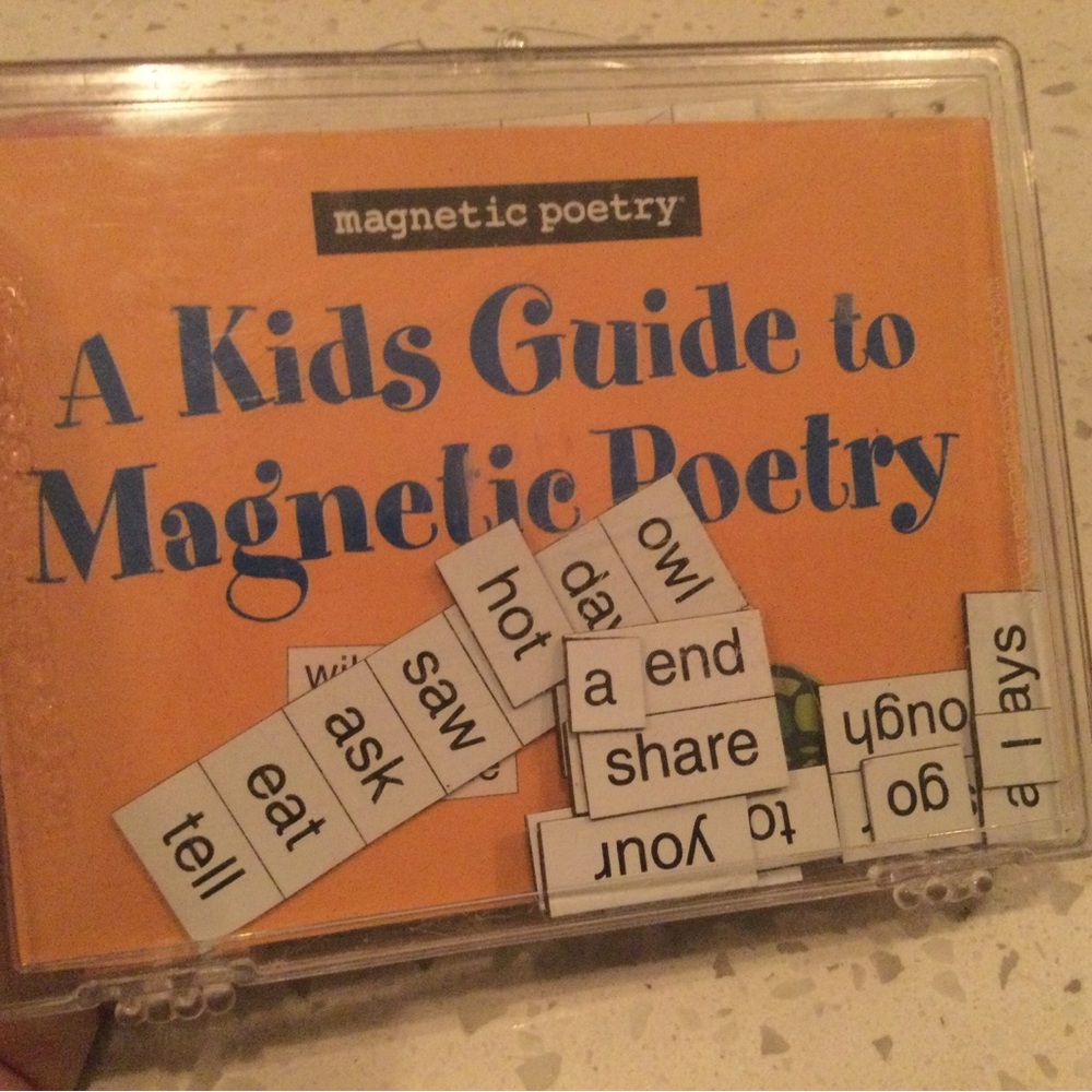 Magnetic Poetry Kids Guide to Magnetic Poetry - Orange